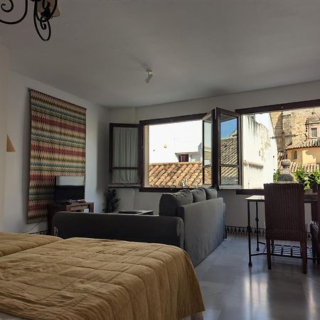 Apartamentos Plaza Córdoba Exteriér fotografie