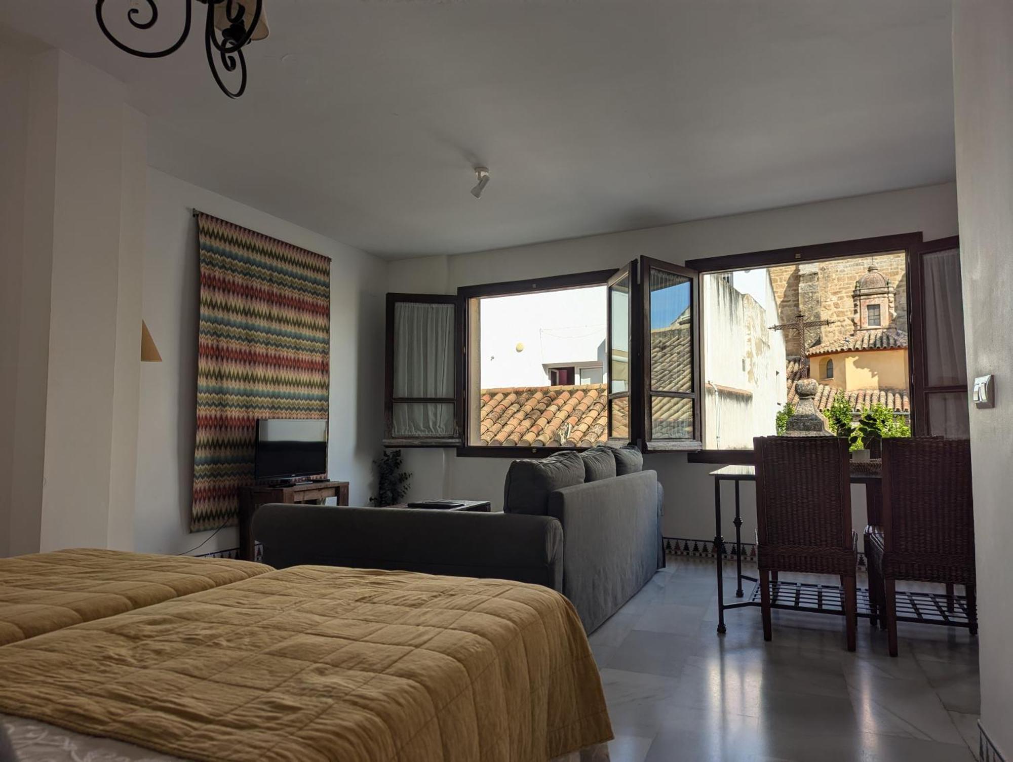 Apartamentos Plaza Córdoba Exteriér fotografie