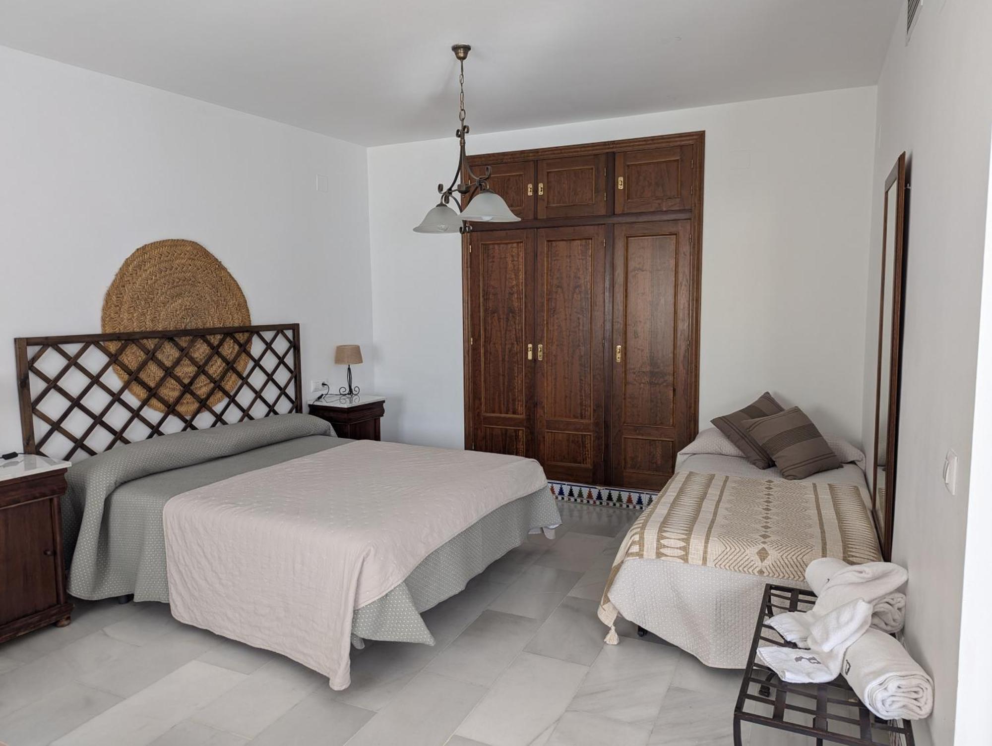 Apartamentos Plaza Córdoba Exteriér fotografie