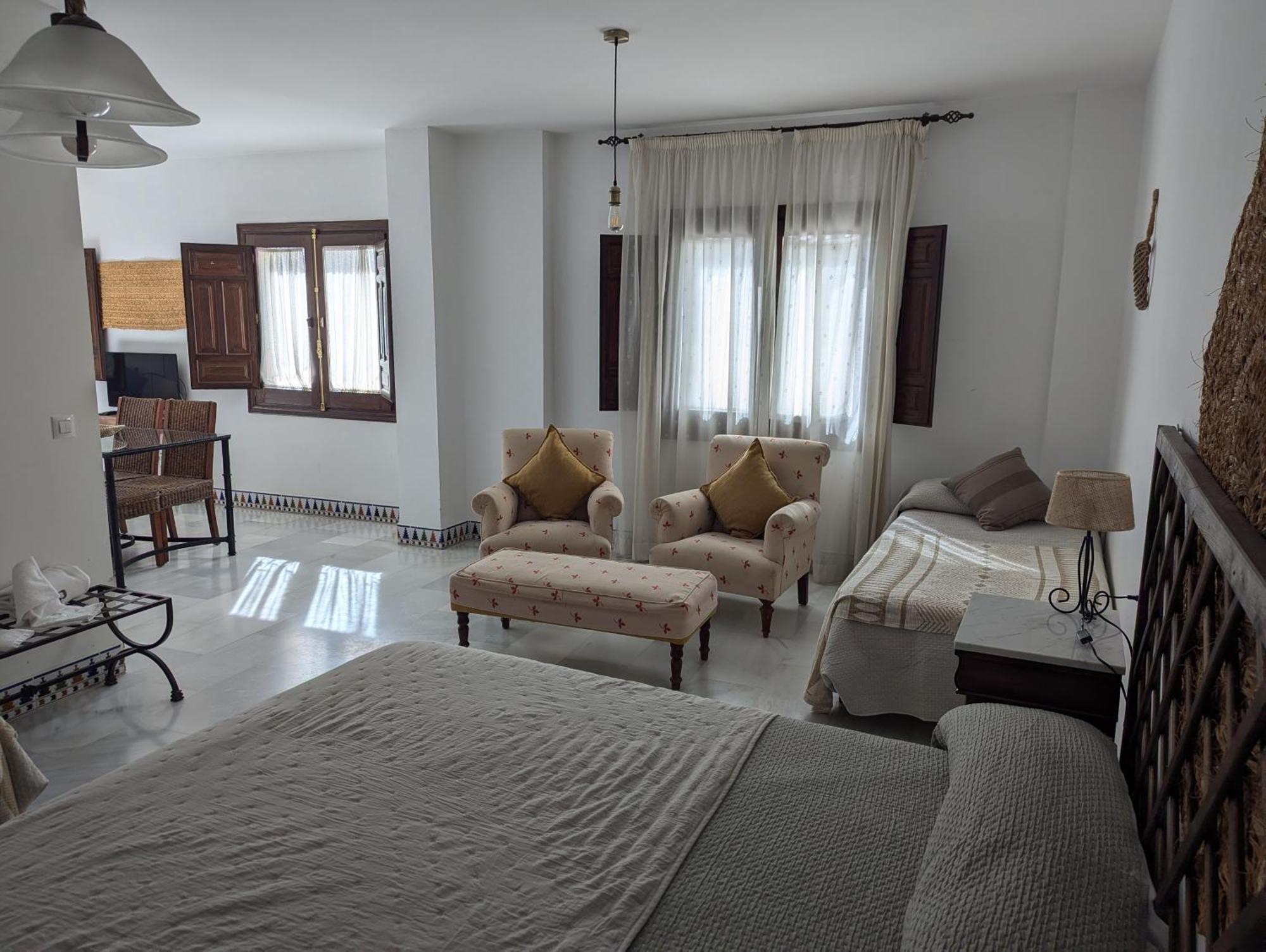 Apartamentos Plaza Córdoba Exteriér fotografie