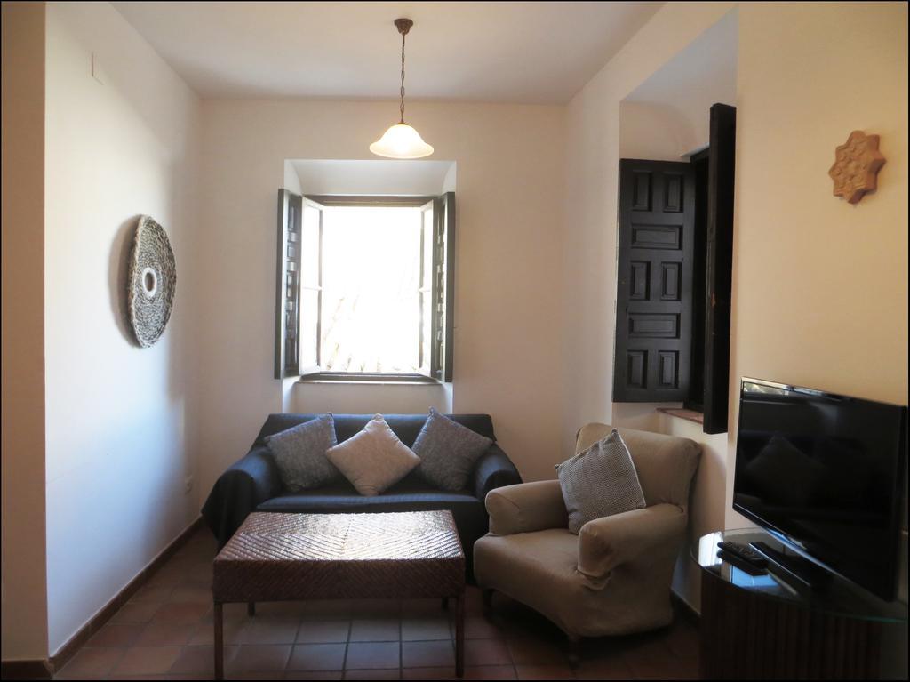 Apartamentos Plaza Córdoba Exteriér fotografie
