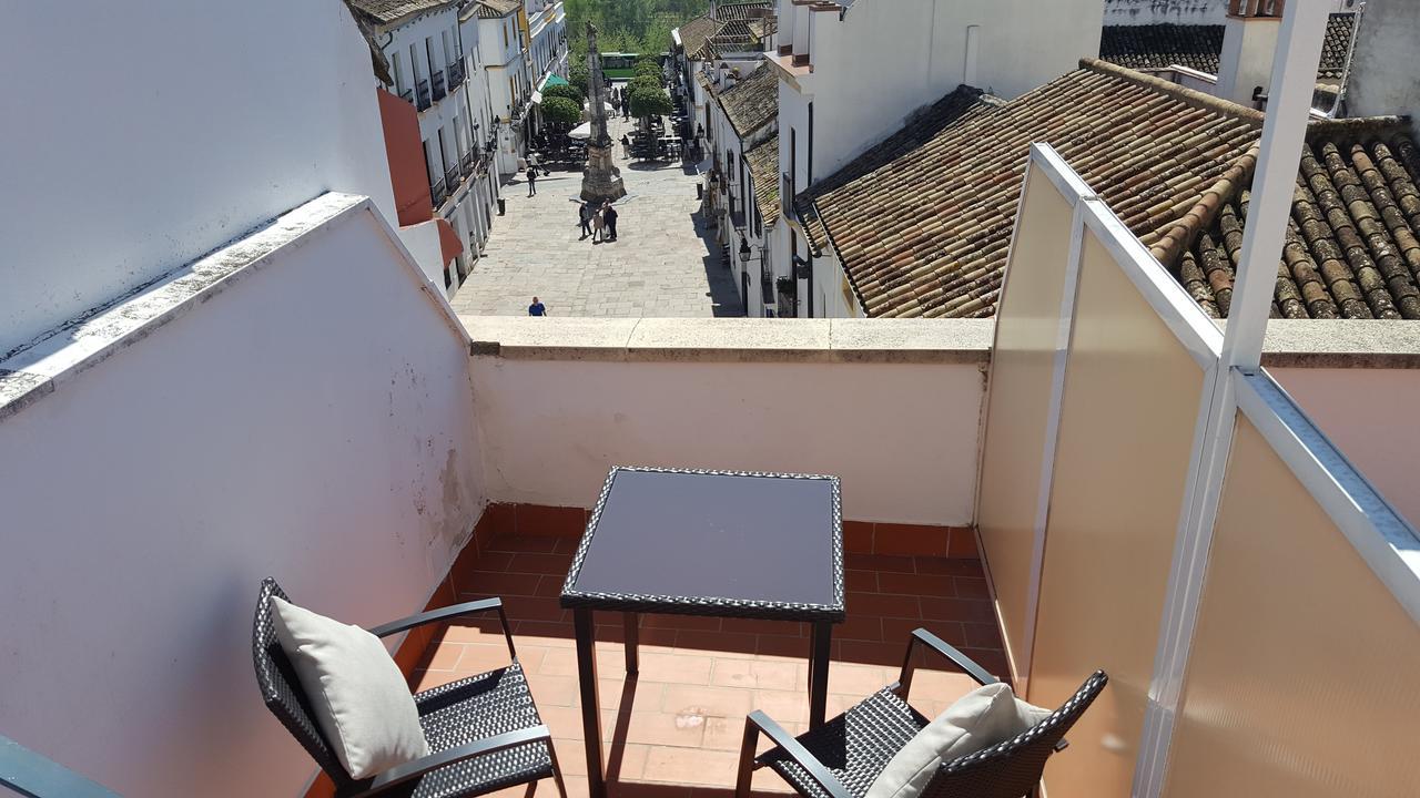 Apartamentos Plaza Córdoba Exteriér fotografie